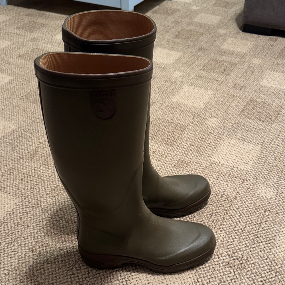 Aigle Olive Green Waterproof Boots